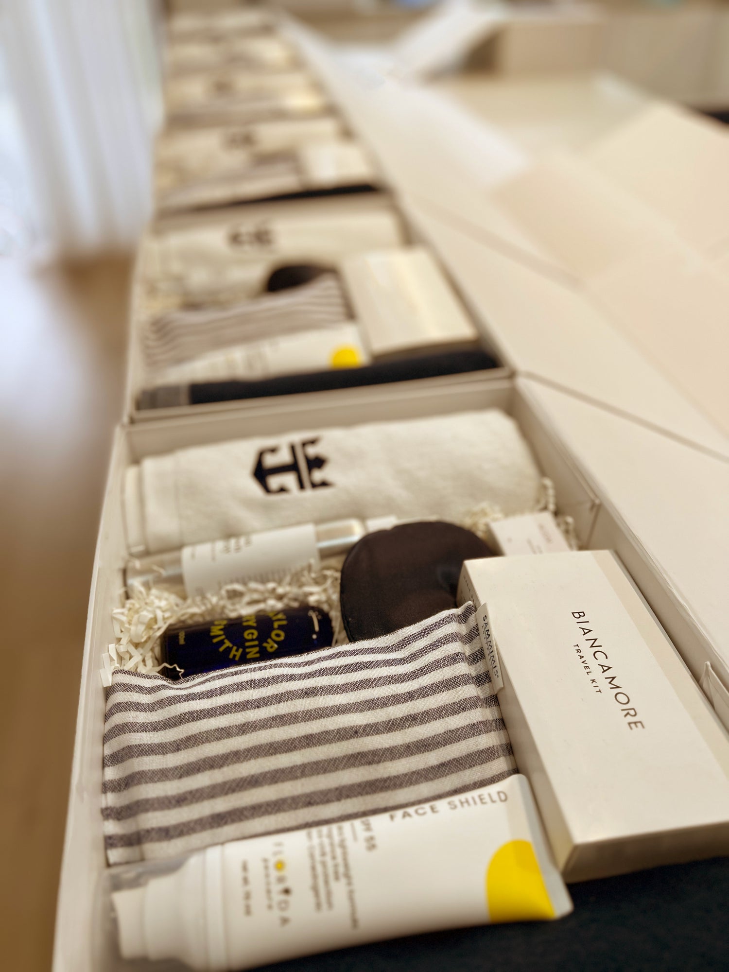kindko gifting and kindko creative_Corporate gifting